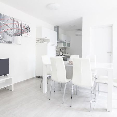 New Family 2 Bedroom Apartment Vodnjan Exteriér fotografie
